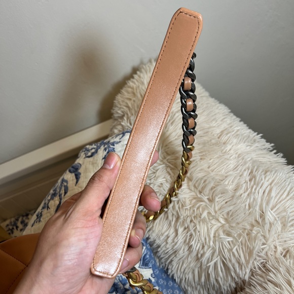 Chanel 19 Medium in Brown - Picture 9 of 14